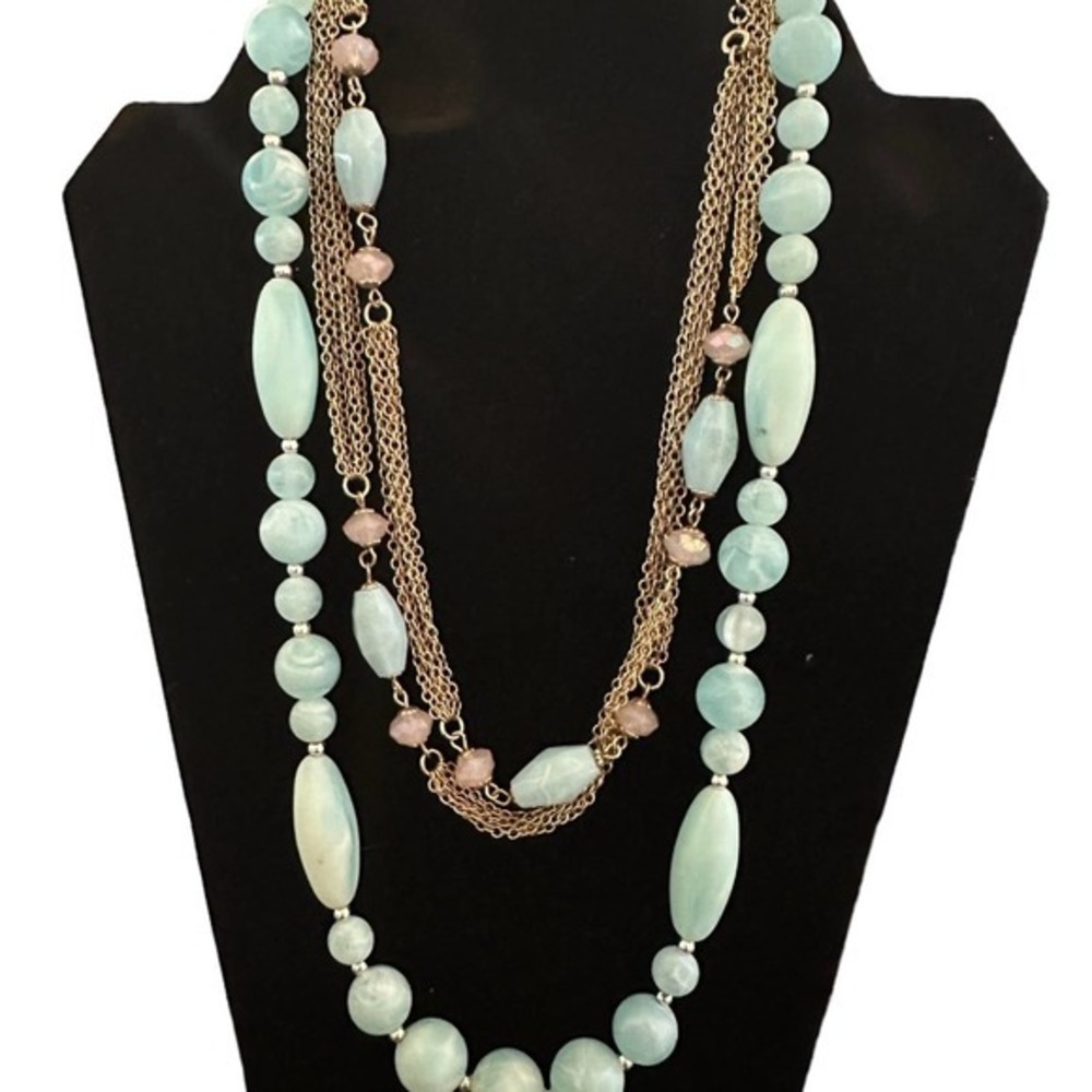 vintage Avon necklace simulated jadite &  matching necklace for layering